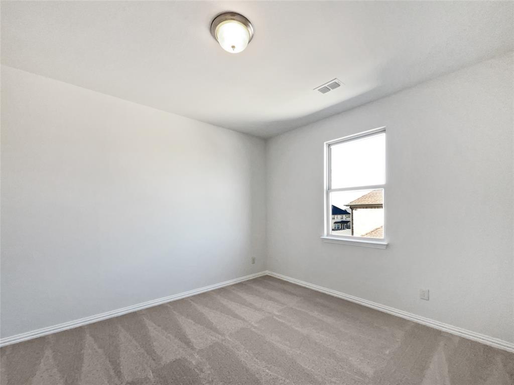 640 Lockton Lane Property Photo 18