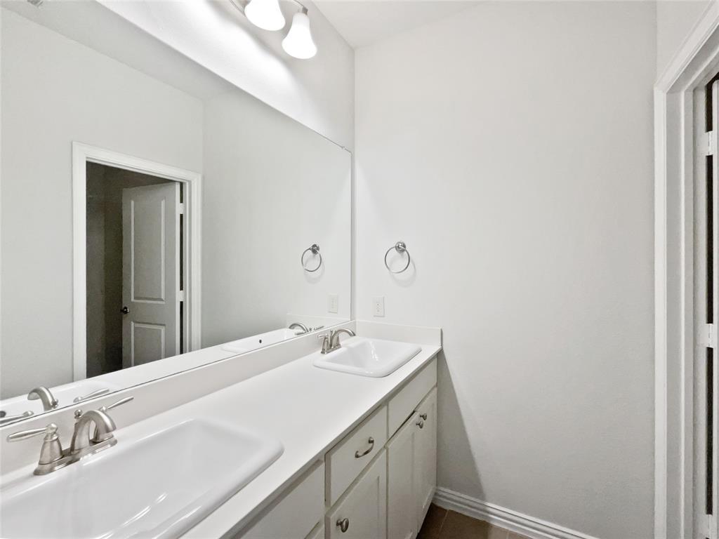 640 Lockton Lane Property Photo 19