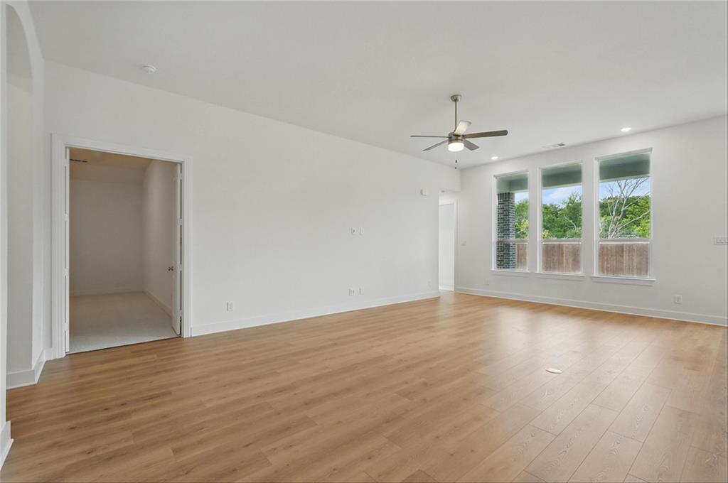 1910 Benedetto Way Property Photo 8