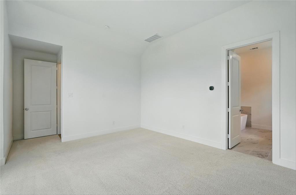 1910 Benedetto Way Property Photo 12