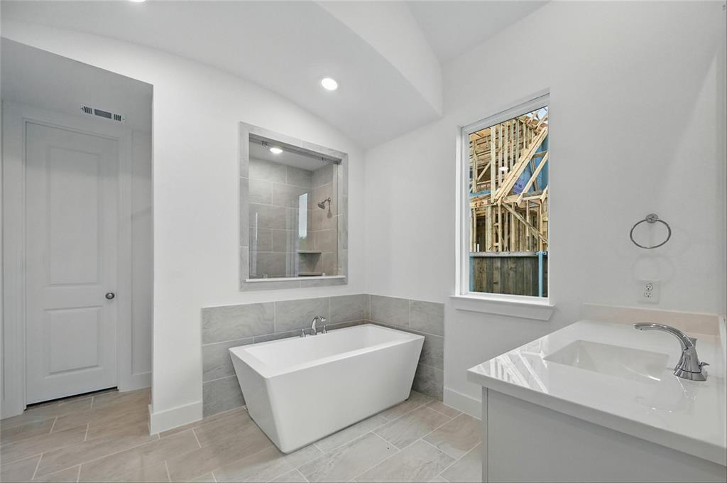 1723 Grenache Drive Property Photo 13