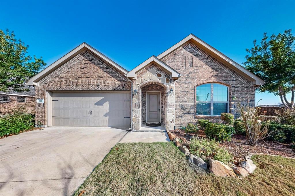 100 Antler Trail Property Photo 3