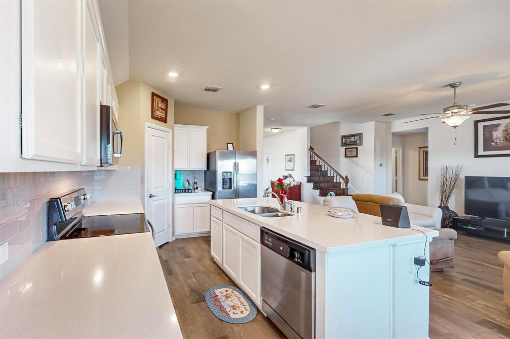 100 Antler Trail Property Photo 11