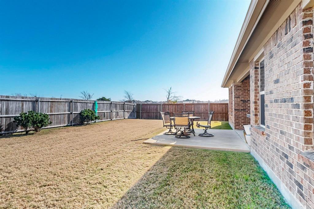 100 Antler Trail Property Photo 34
