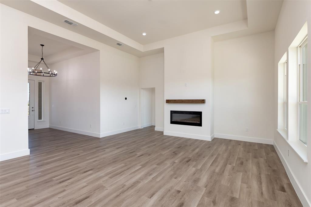 1745 Crestridge Circle Property Photo 11