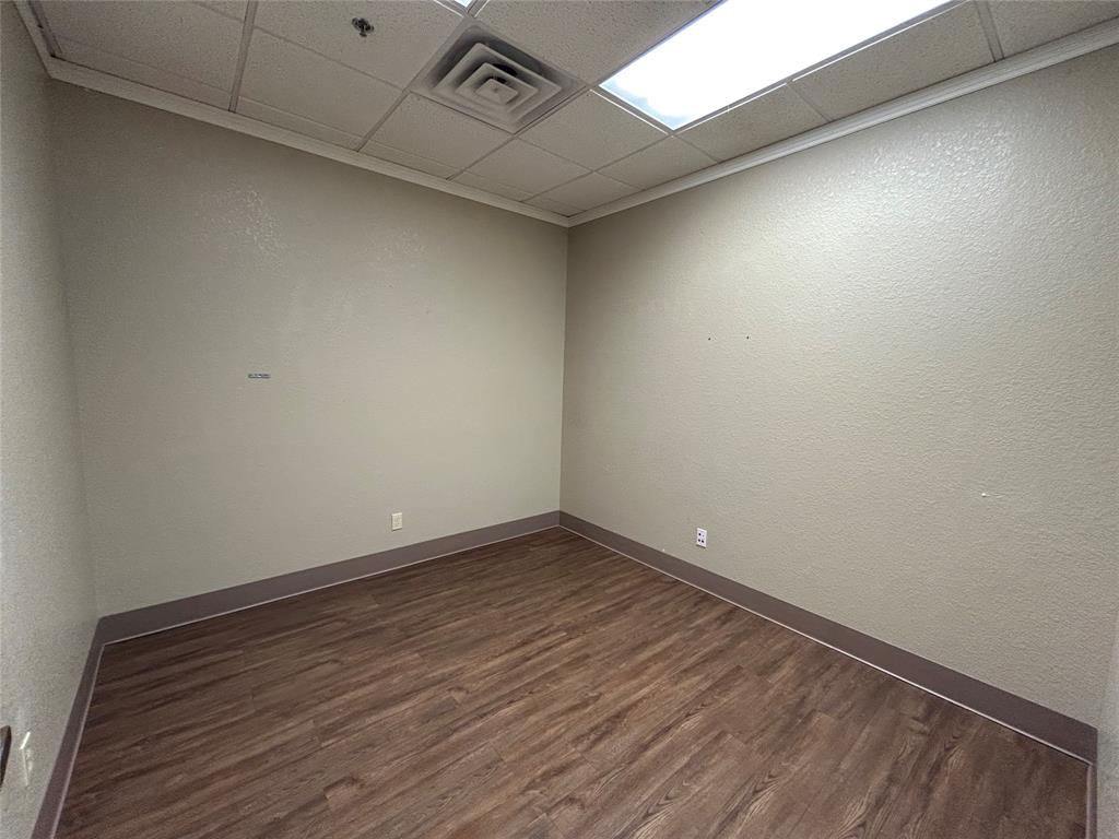214 E California Street B Property Photo 15