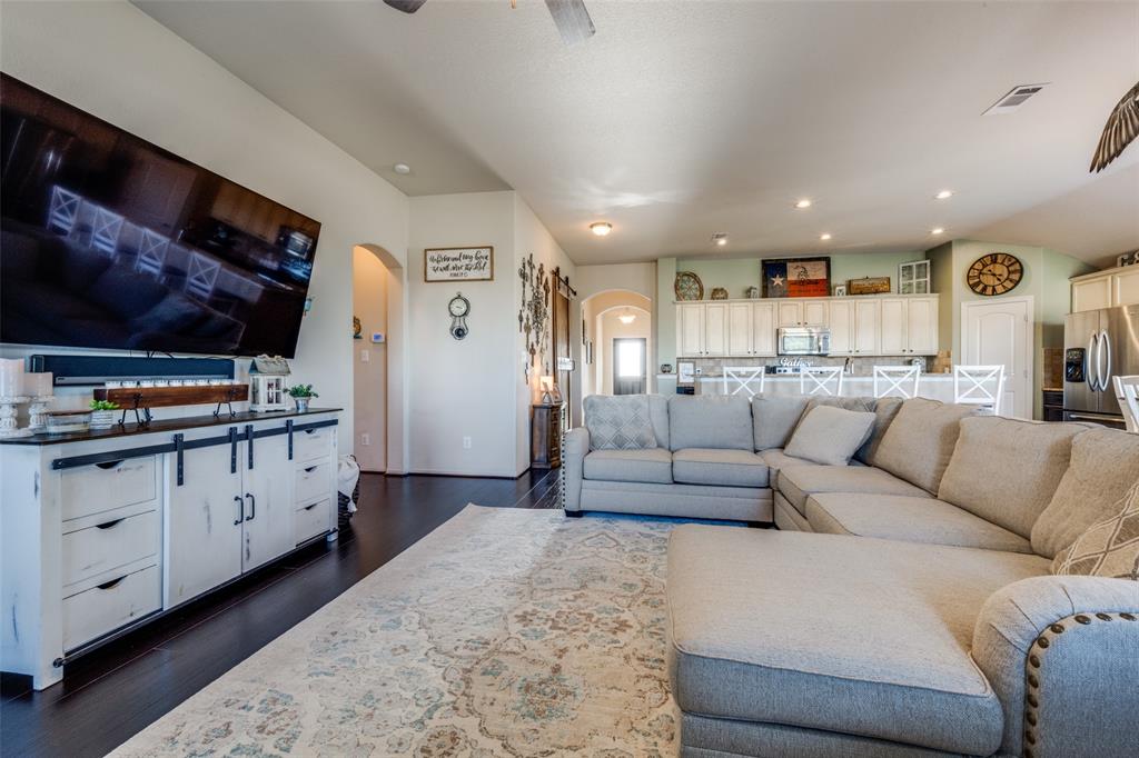 4103 Windmill Court Property Photo 8