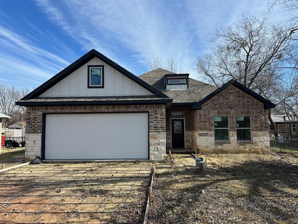 612 N Us Highway 69 Property Photo 1