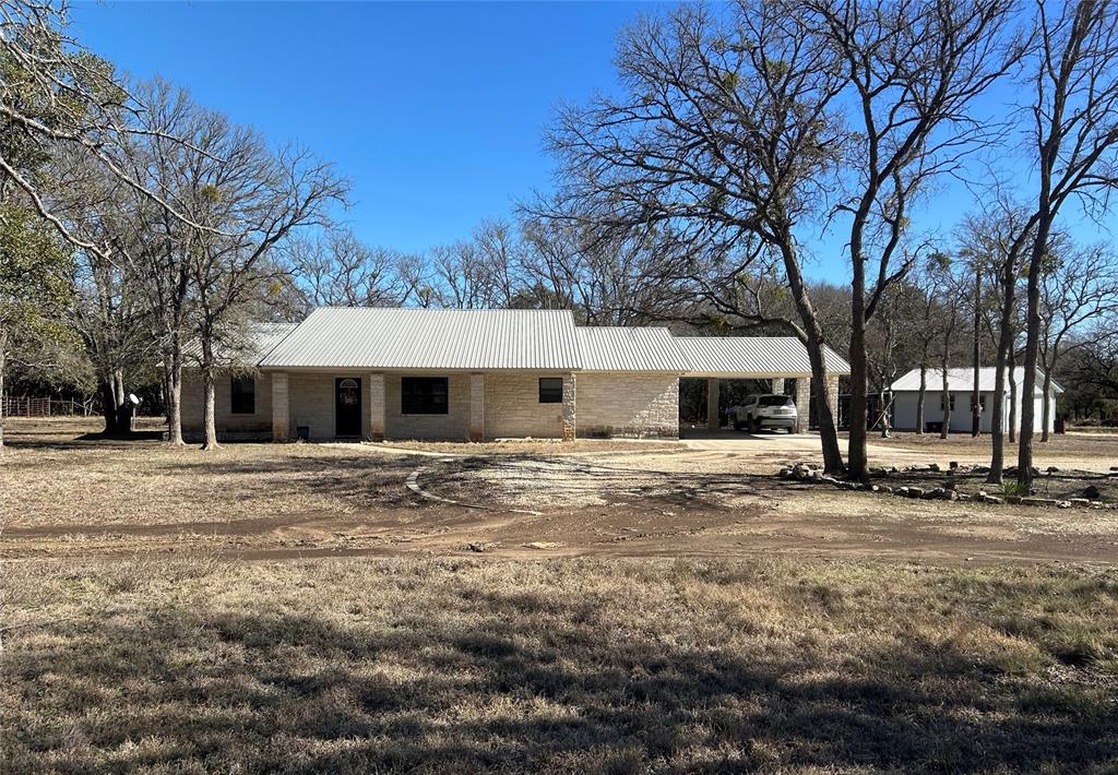 339 County Road 3500 Property Photo