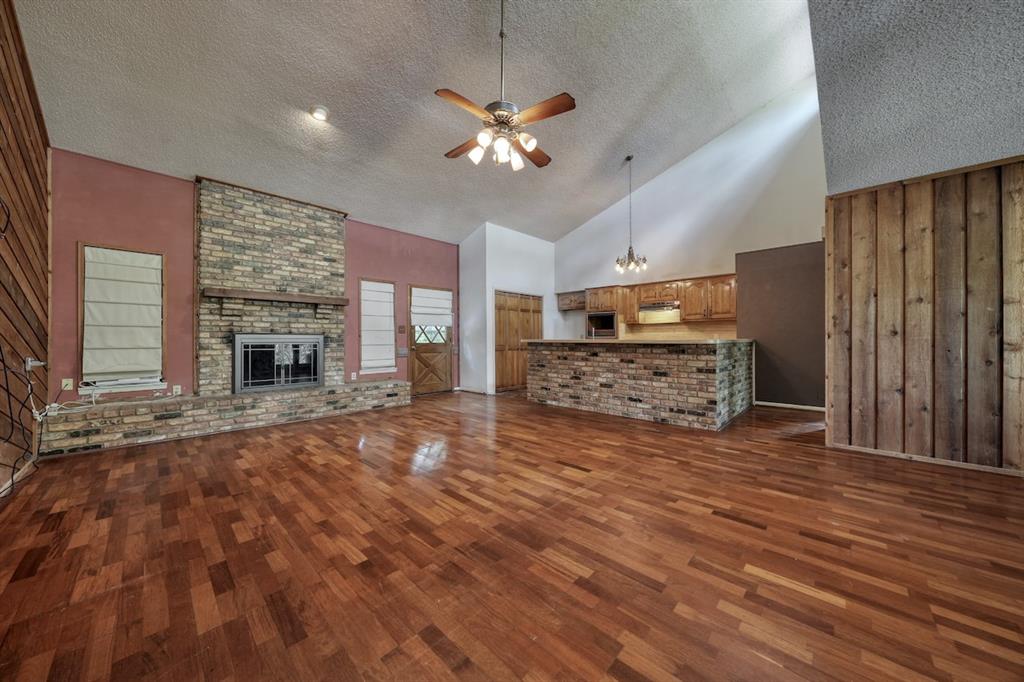 324 Highlander Heights Property Photo 5