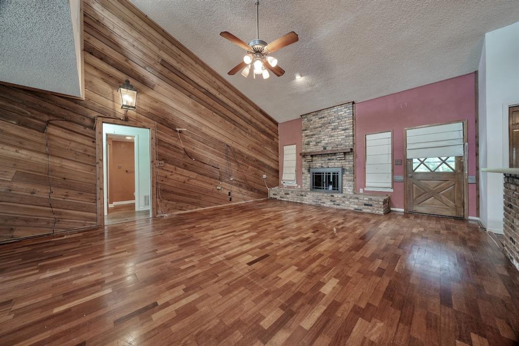 324 Highlander Heights Property Photo 6