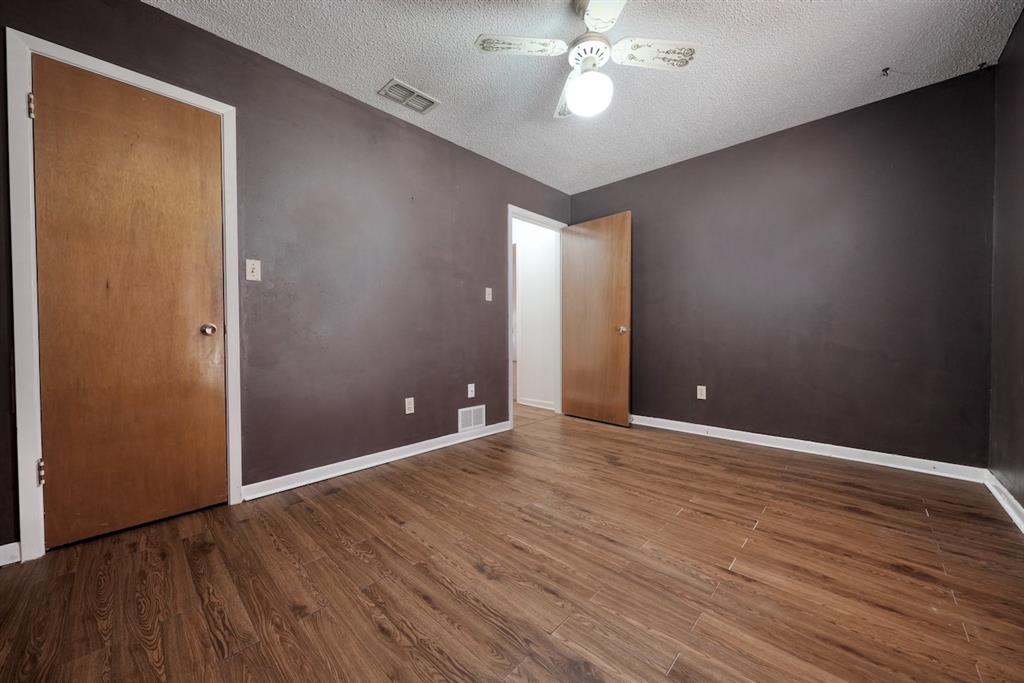 324 Highlander Heights Property Photo 23