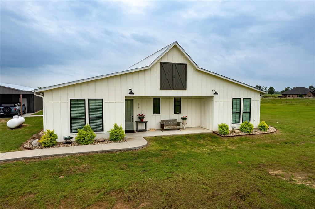 462 County Road 45900 Property Photo