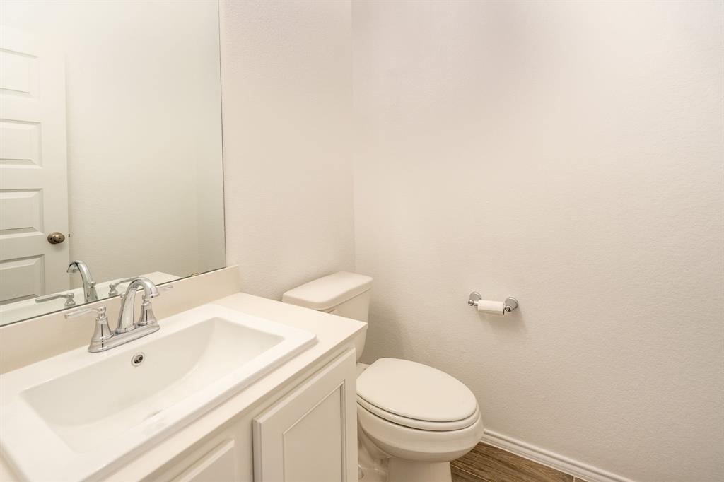 5635 Huffines Boulevard Property Photo 15