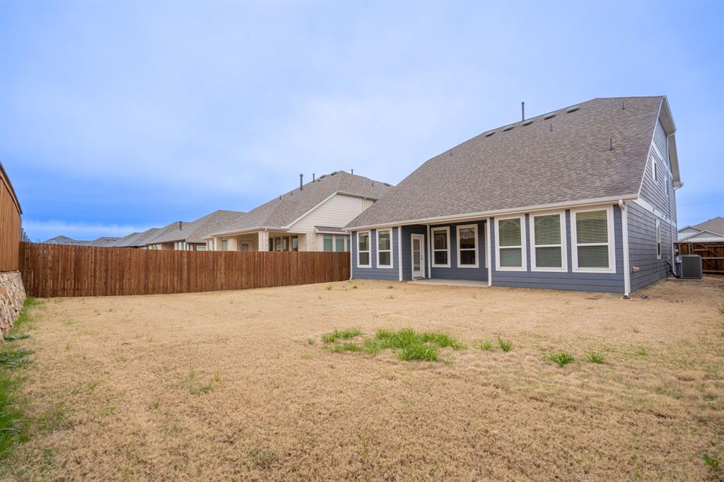 5635 Huffines Boulevard Property Photo 28