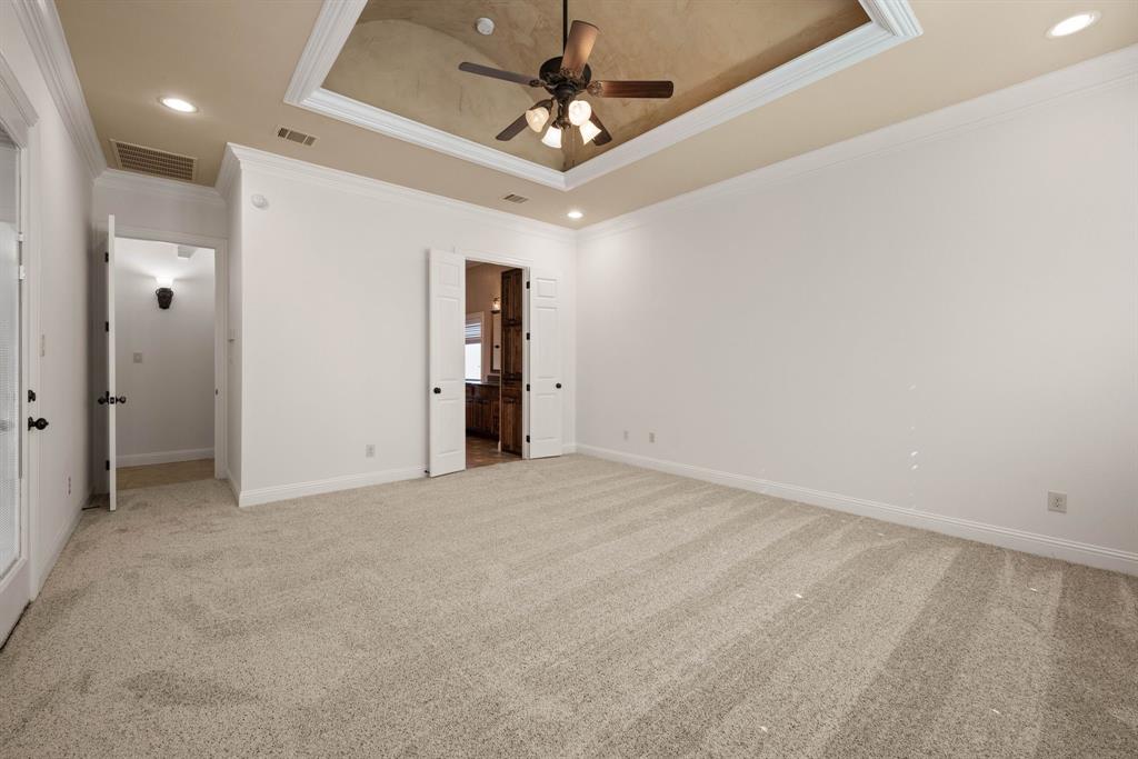 9204 Belaire Drive Property Photo 13