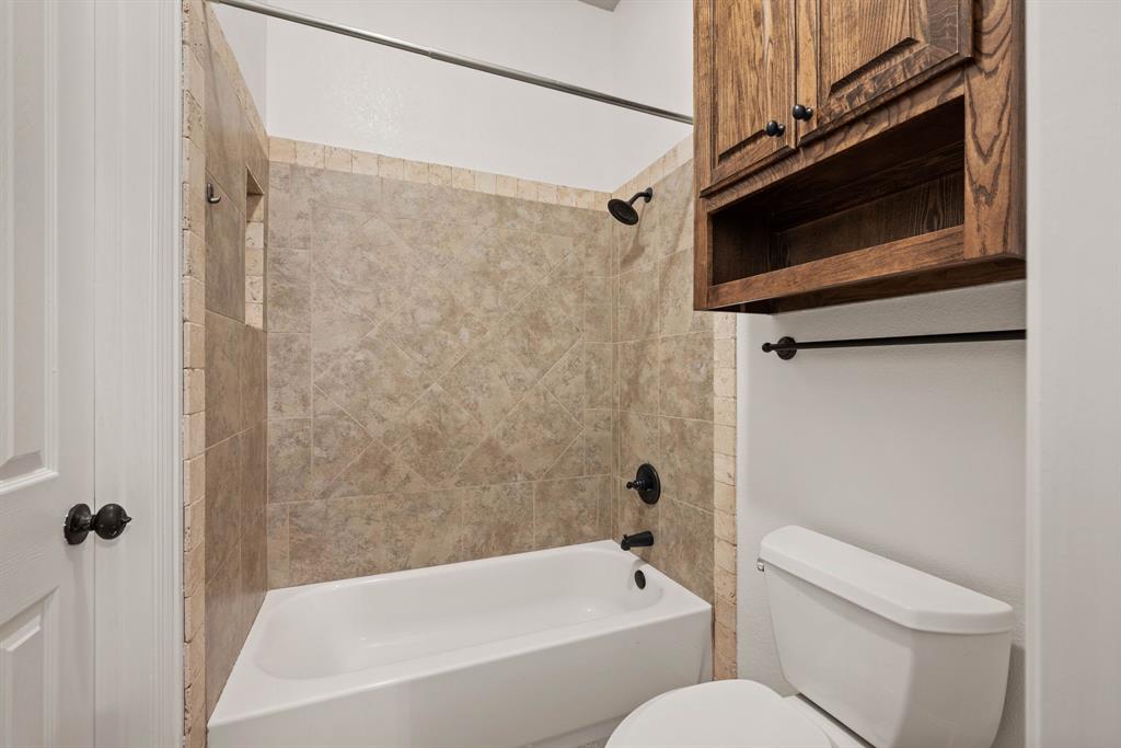 9204 Belaire Drive Property Photo 19