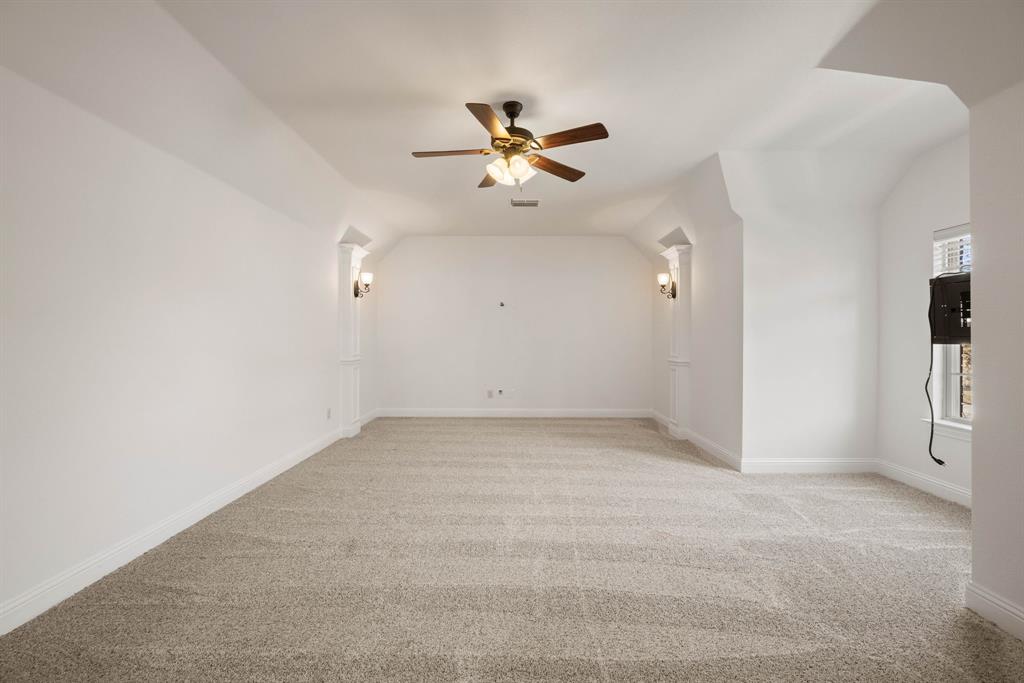 9204 Belaire Drive Property Photo 24