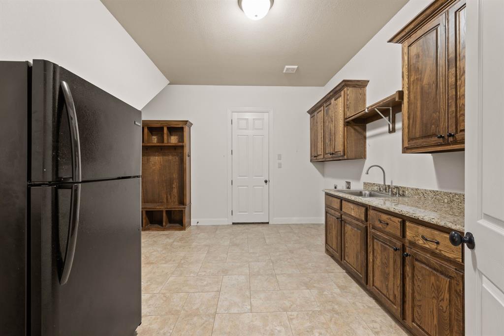 9204 Belaire Drive Property Photo 25