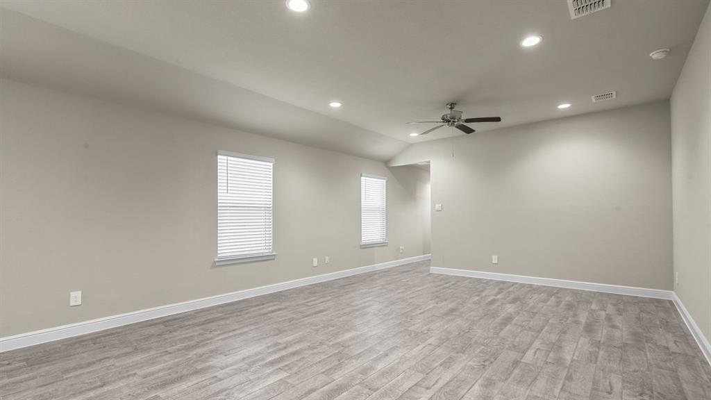 606 Capstone Circle Property Photo 10