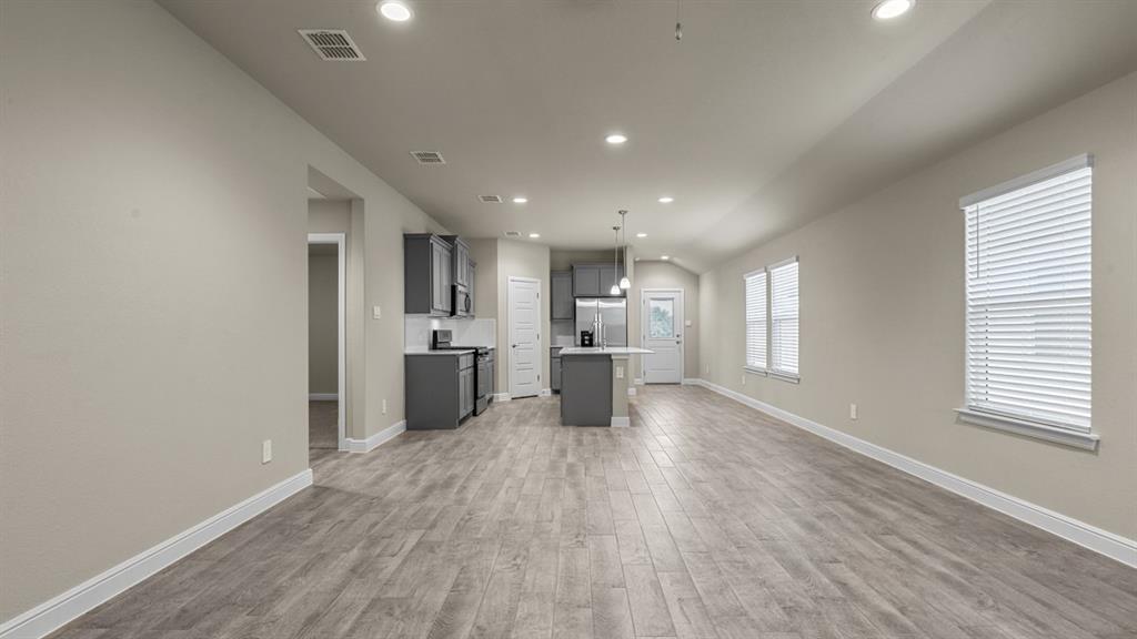 606 Capstone Circle Property Photo 13