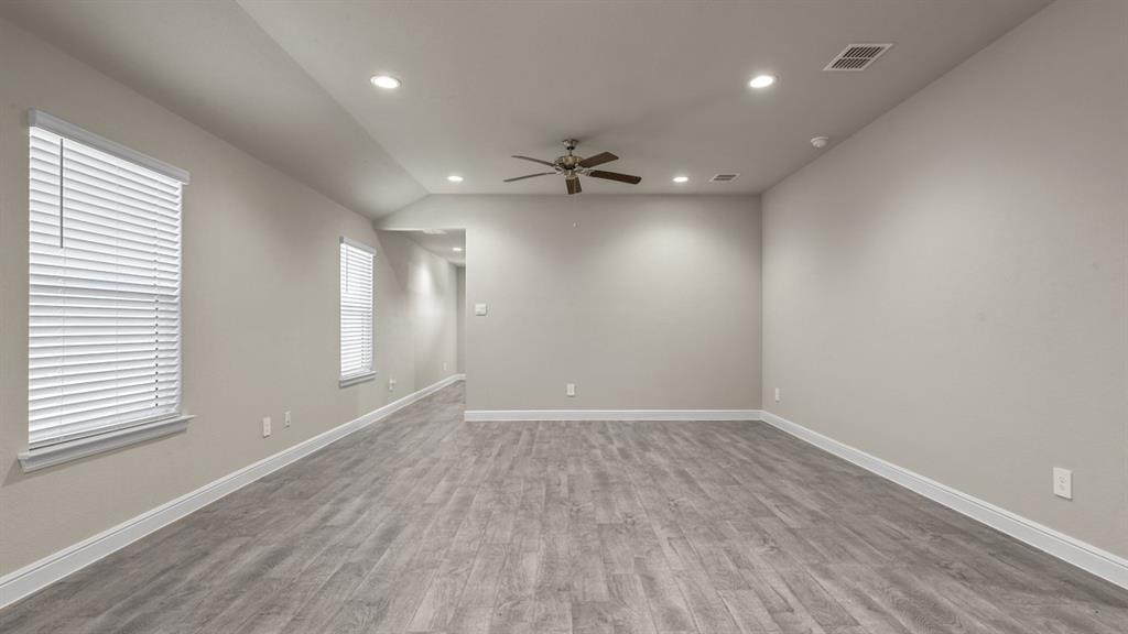 606 Capstone Circle Property Photo 16