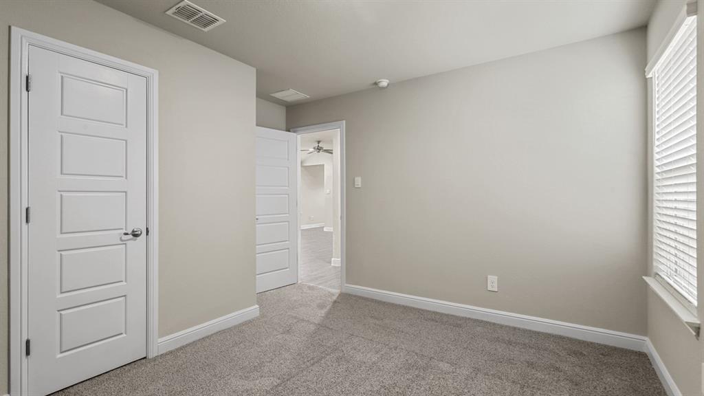 606 Capstone Circle Property Photo 29