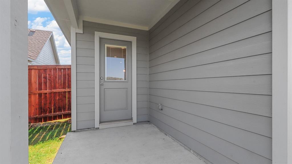 618 Capstone Circle Property Photo 38