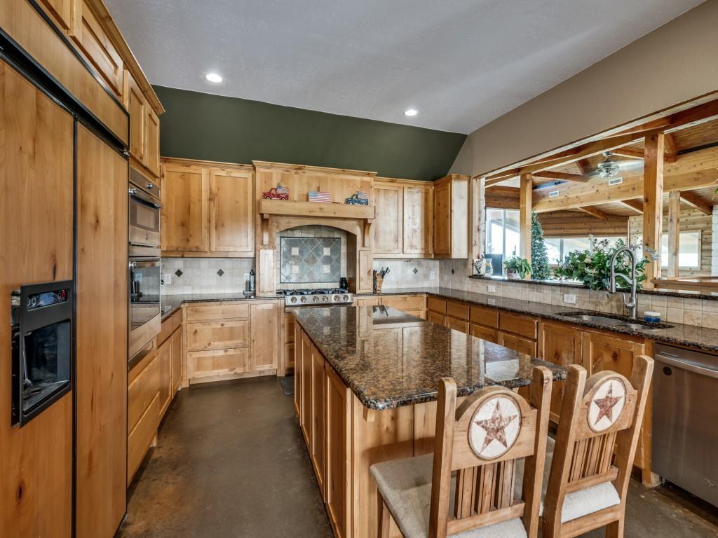 2250 Morrow Road Property Photo 15