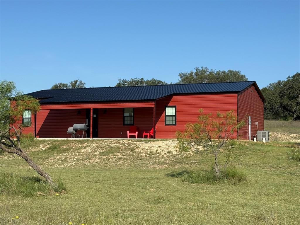 149 Comanche Hills Property Photo 1