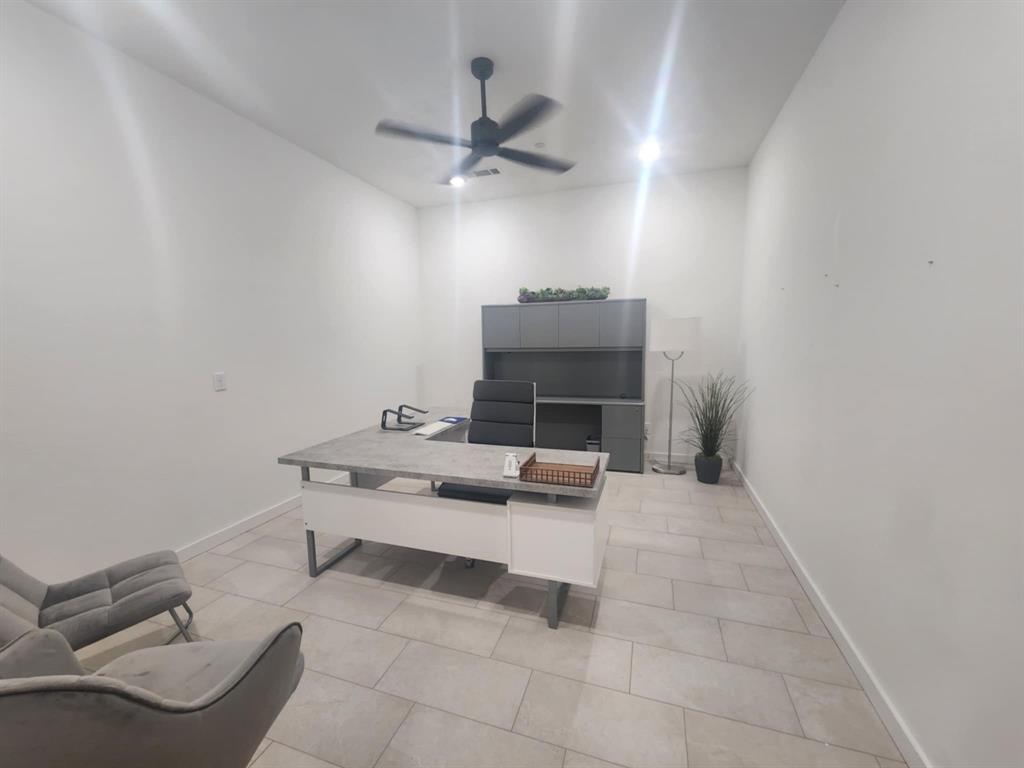 2315 Michigan Court Property Photo 16