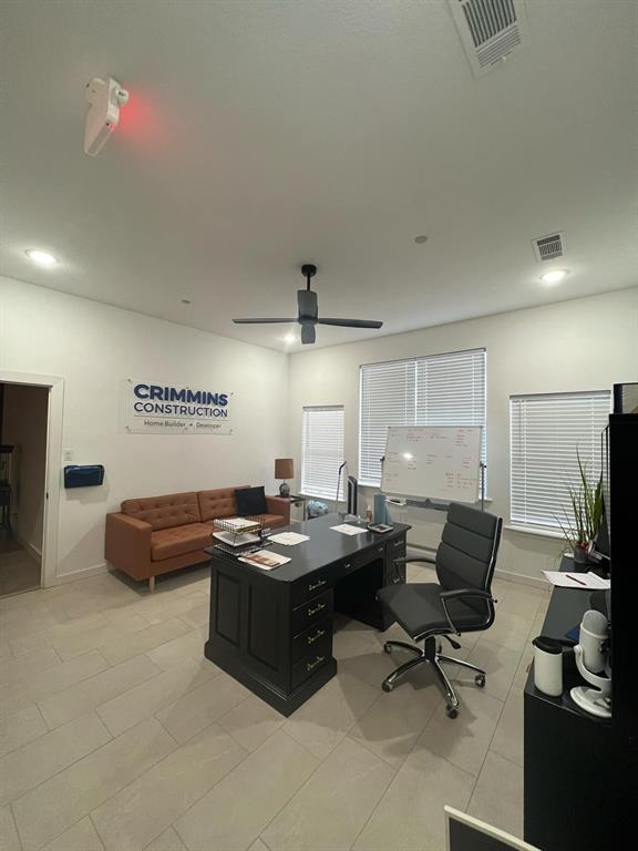 2315 Michigan Court Property Photo 20
