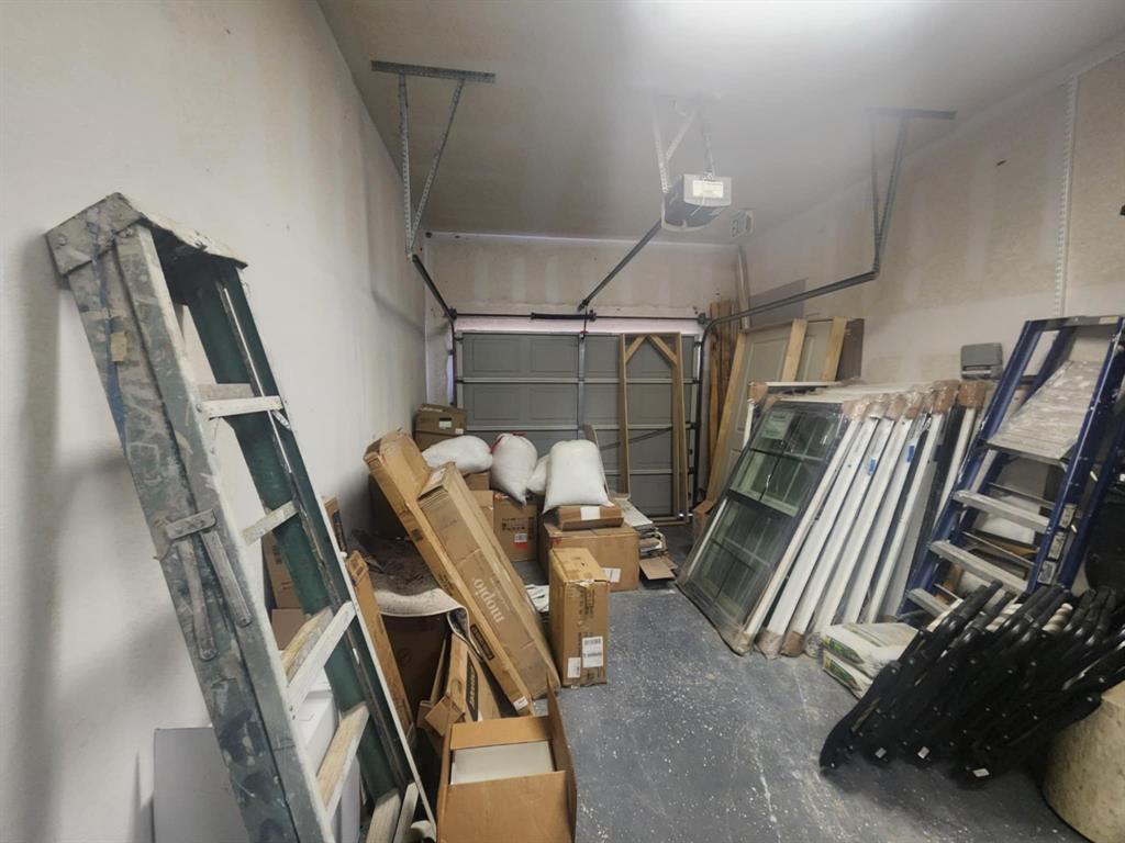 2315 Michigan Court Property Photo 28