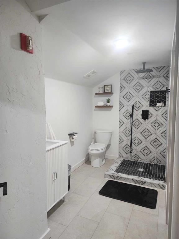 2315 Michigan Court Property Photo 34