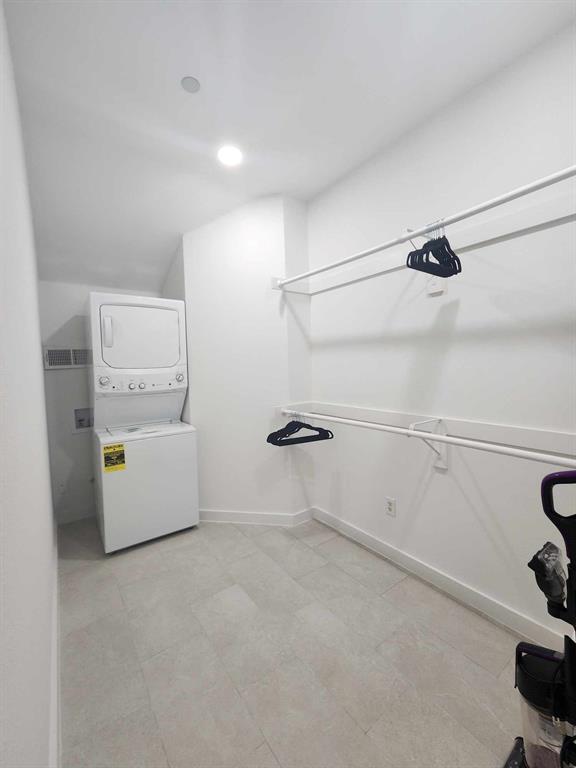2315 Michigan Court Property Photo 37