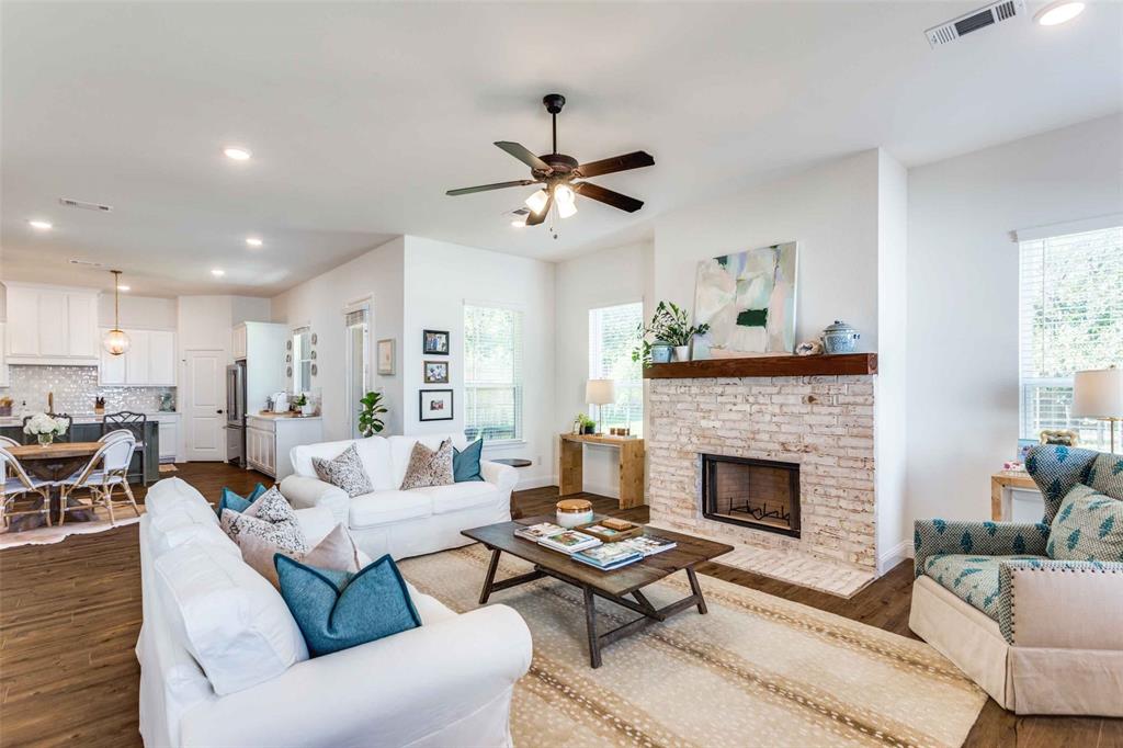 8956 Armstrong Court Property Photo 4