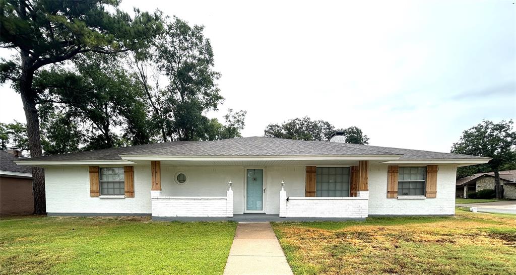 1905 Silver Leaf Drive Property Photo