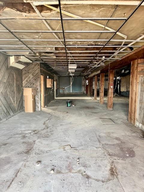 115 N Commerce Street Property Photo 4