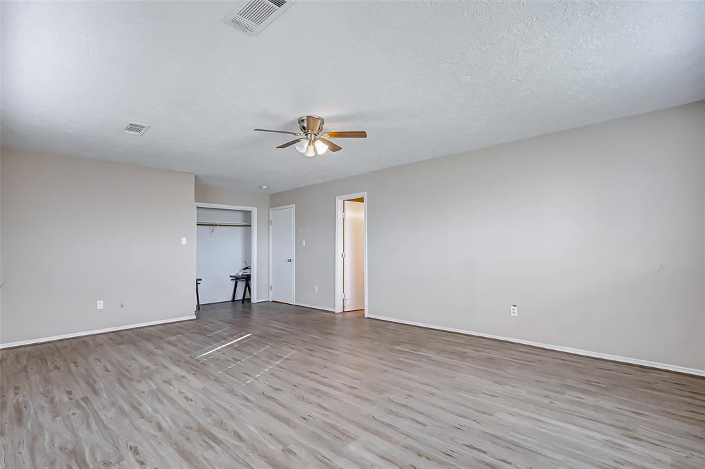 11915 Svoboda Road Property Photo 19
