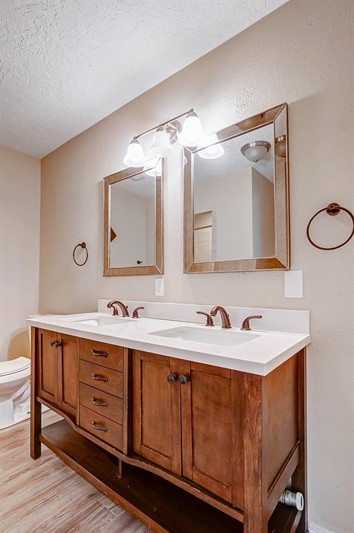 11915 Svoboda Road Property Photo 21