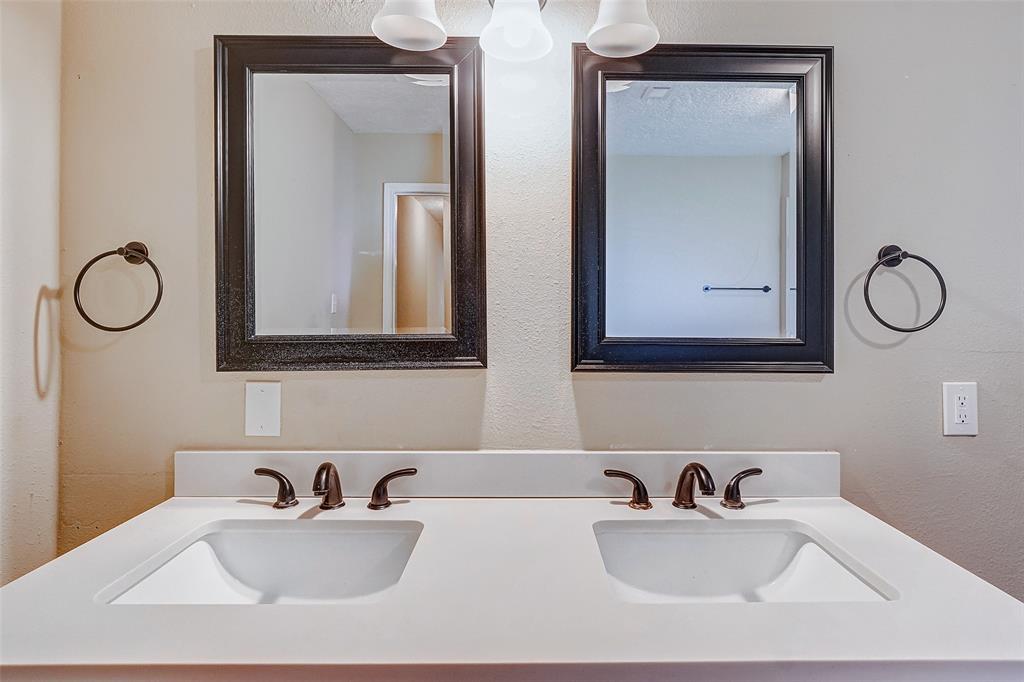 11915 Svoboda Road Property Photo 26