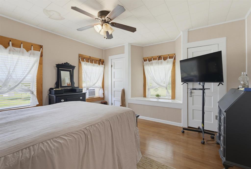 17921 Tx-16 Property Photo 7