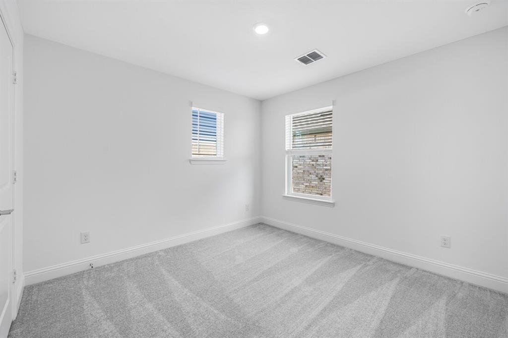 3333 Little Bluestem Road Property Photo 20