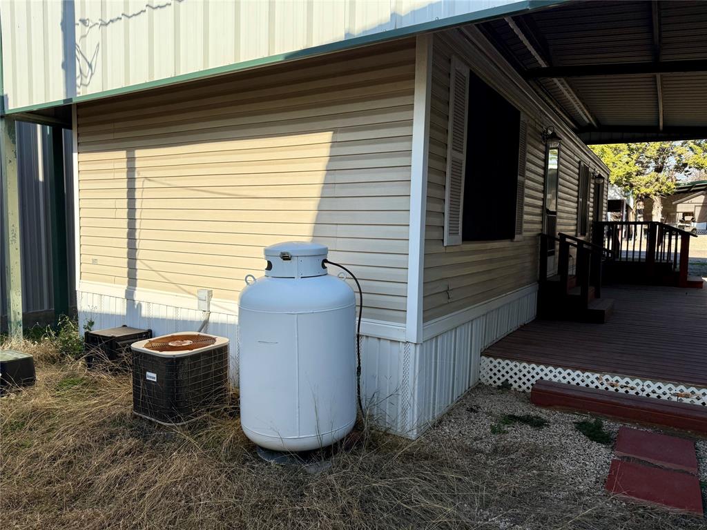 112 Alfa Drive Property Photo 16