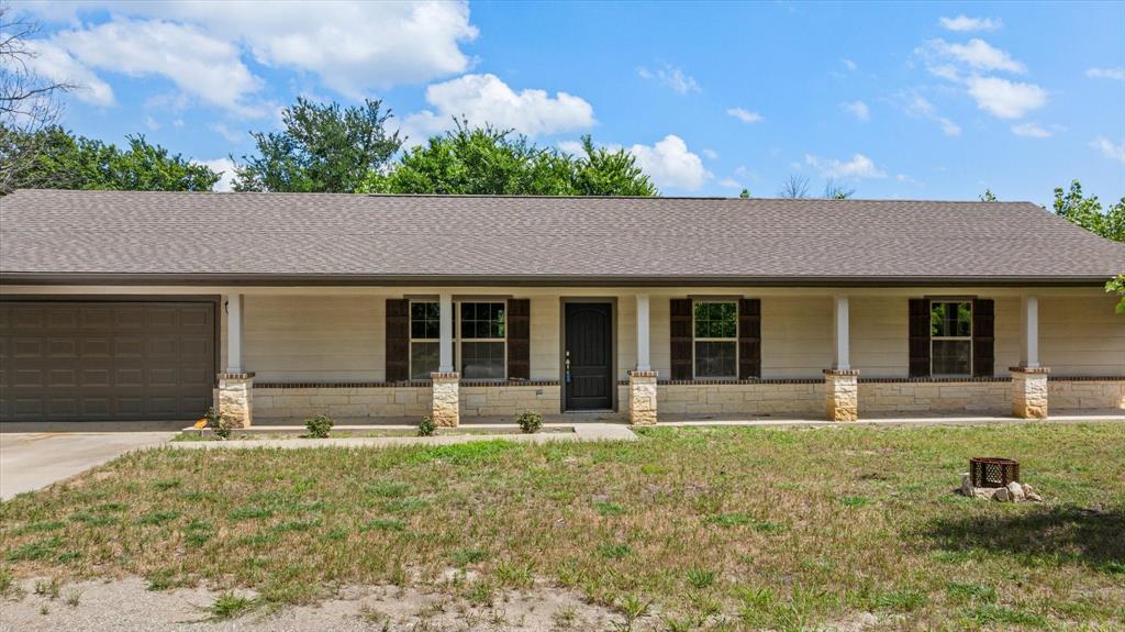 142 Cross Timbers Court Property Photo 1