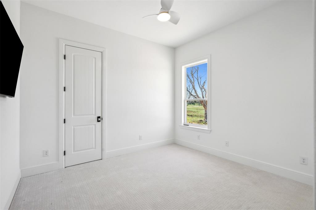 2409 Candlestick Drive Property Photo 18