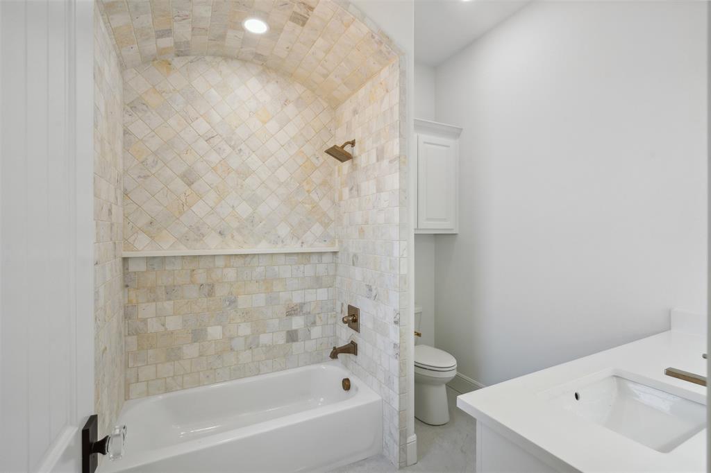 2409 Candlestick Drive Property Photo 19