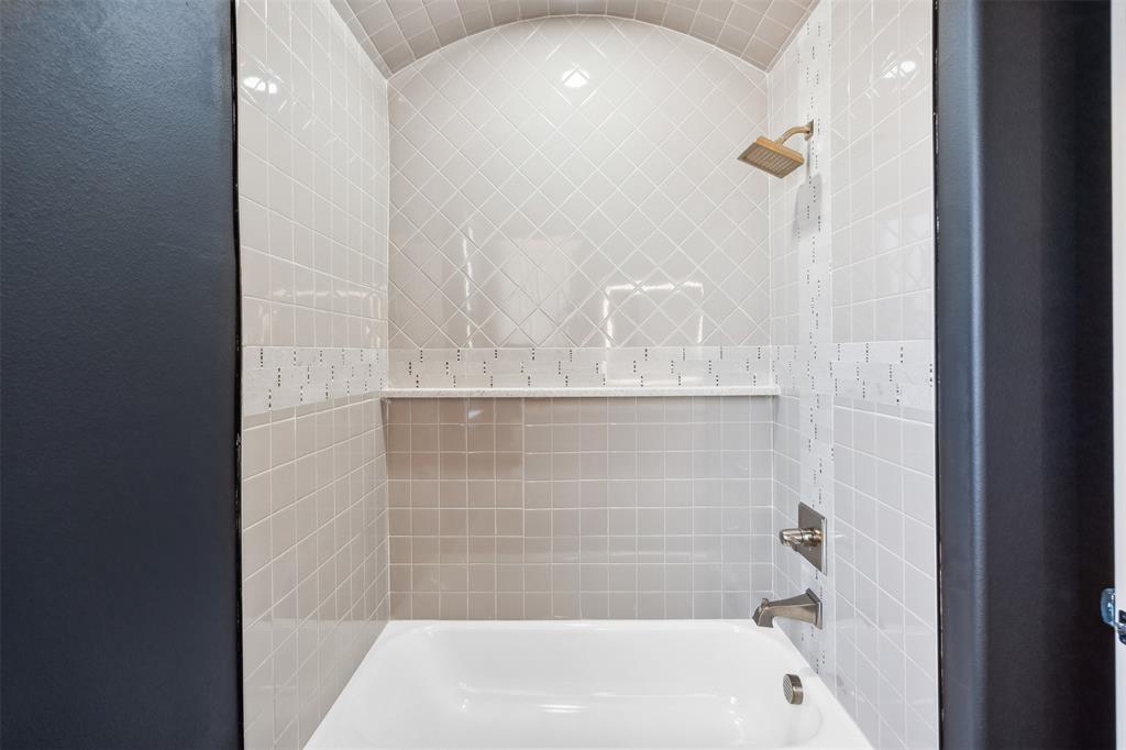2409 Candlestick Drive Property Photo 22