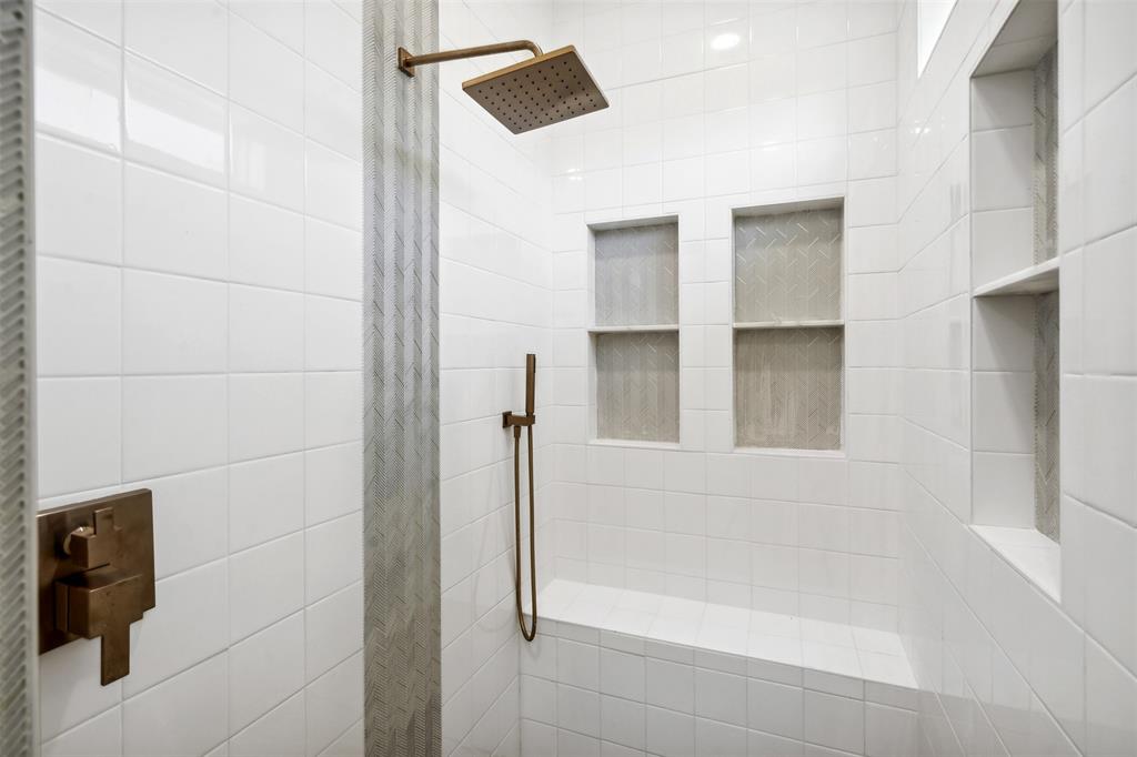 2409 Candlestick Drive Property Photo 31