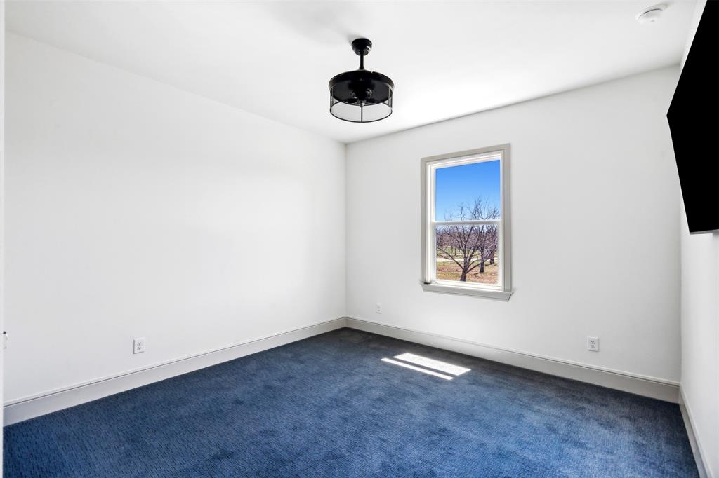 2409 Candlestick Drive Property Photo 37